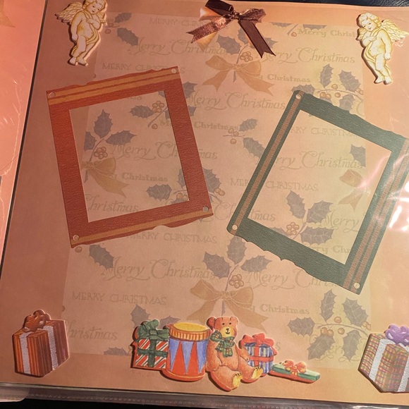 Holiday Photo Album - Picture 7 of 9